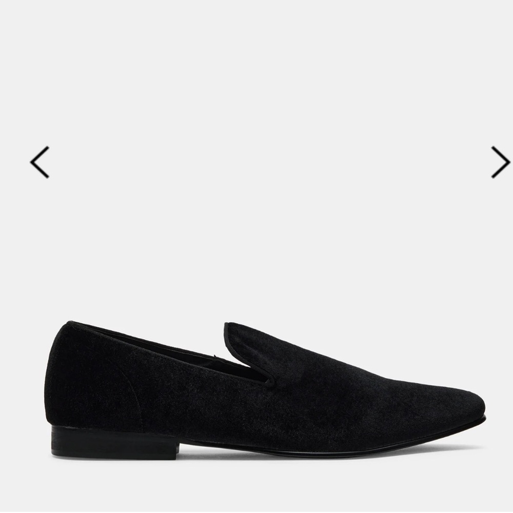 Steve Madden Black Velvet Slip-On Loafers – Size 9.5 MENS